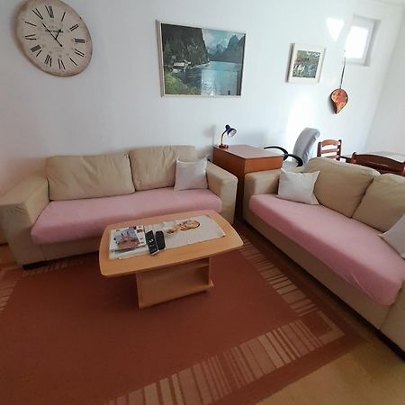 Apartman Peric Apartment Ðakovo Bagian luar foto