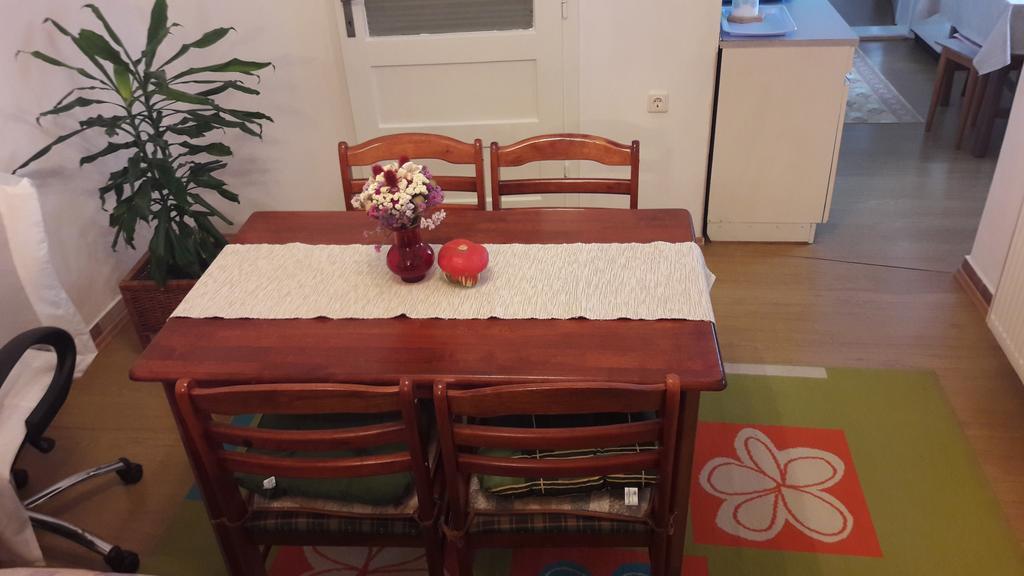 Apartman Peric Apartment Ðakovo Bagian luar foto